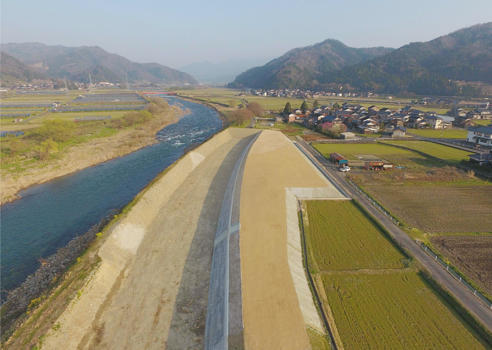 八東川河川改修工事(12工区)