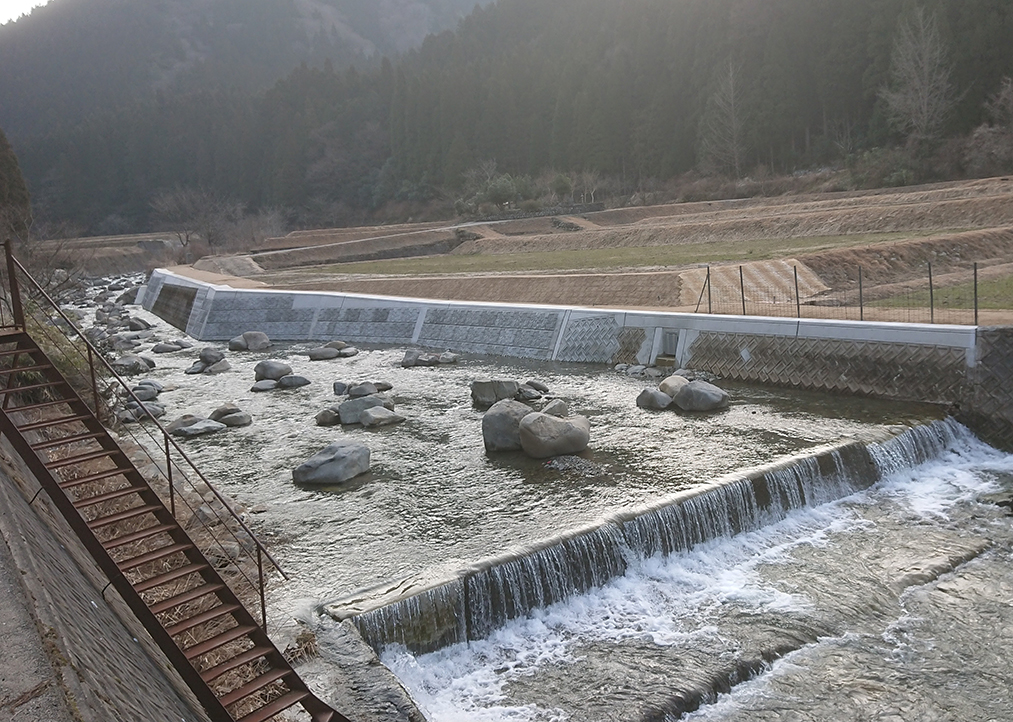 舂米川河川災害復旧工事（3年災49号及び245号）